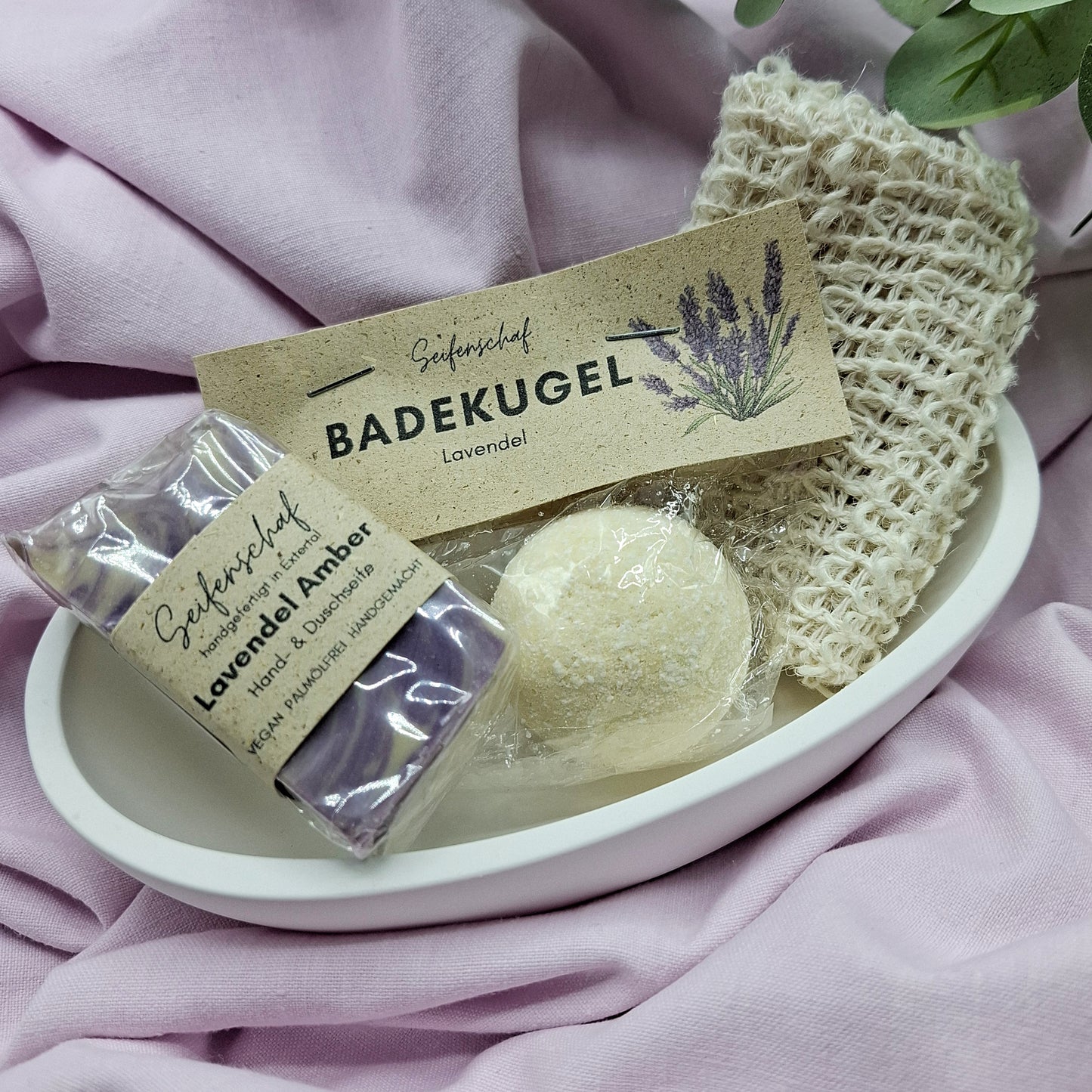 Geschenkset „Lavendel Amber“ – entspannende Pflege & Badezeit für Körper und Sinne