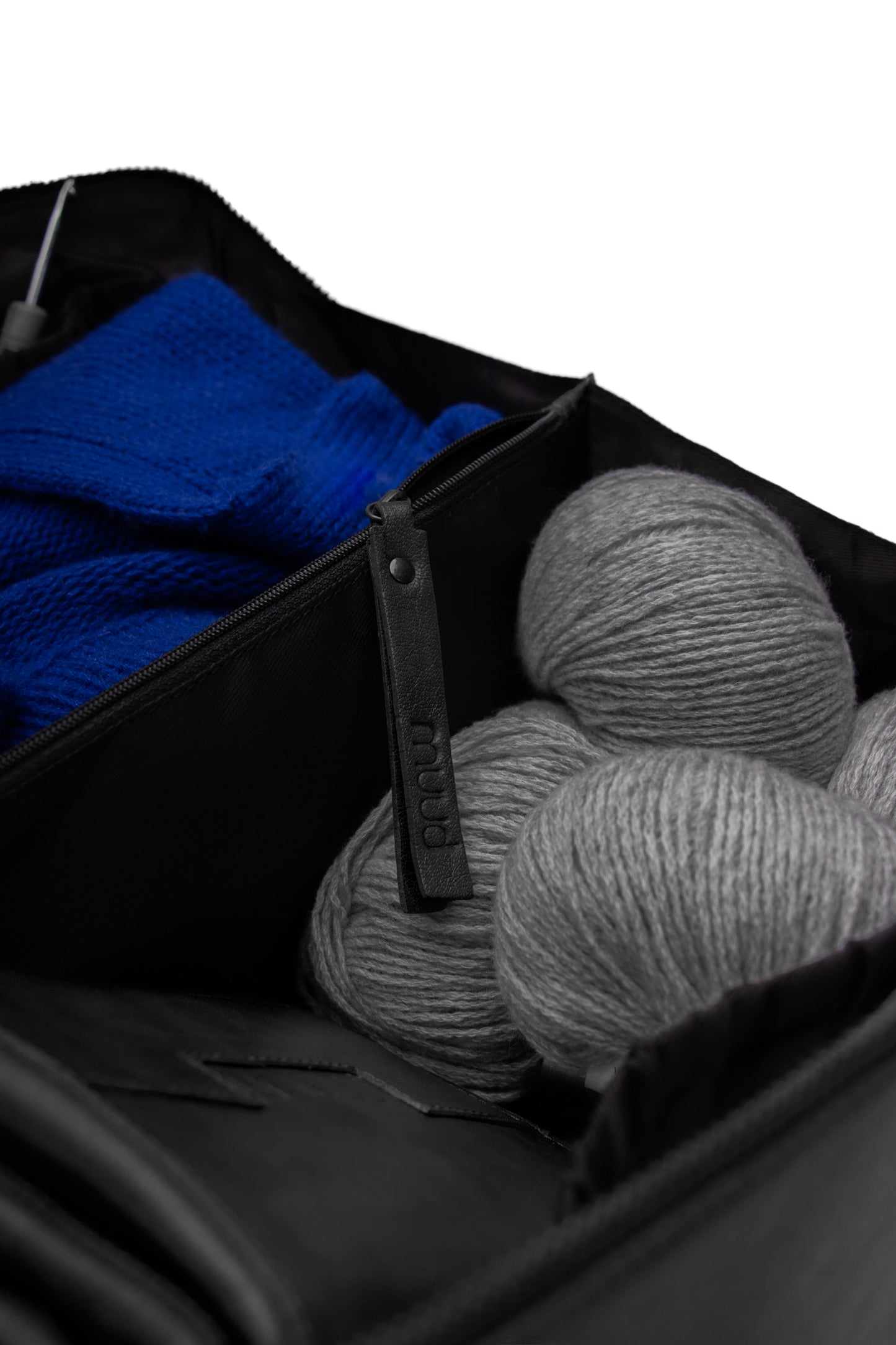 MUUD Cleo Midi – Projekttasche aus Leder | Black