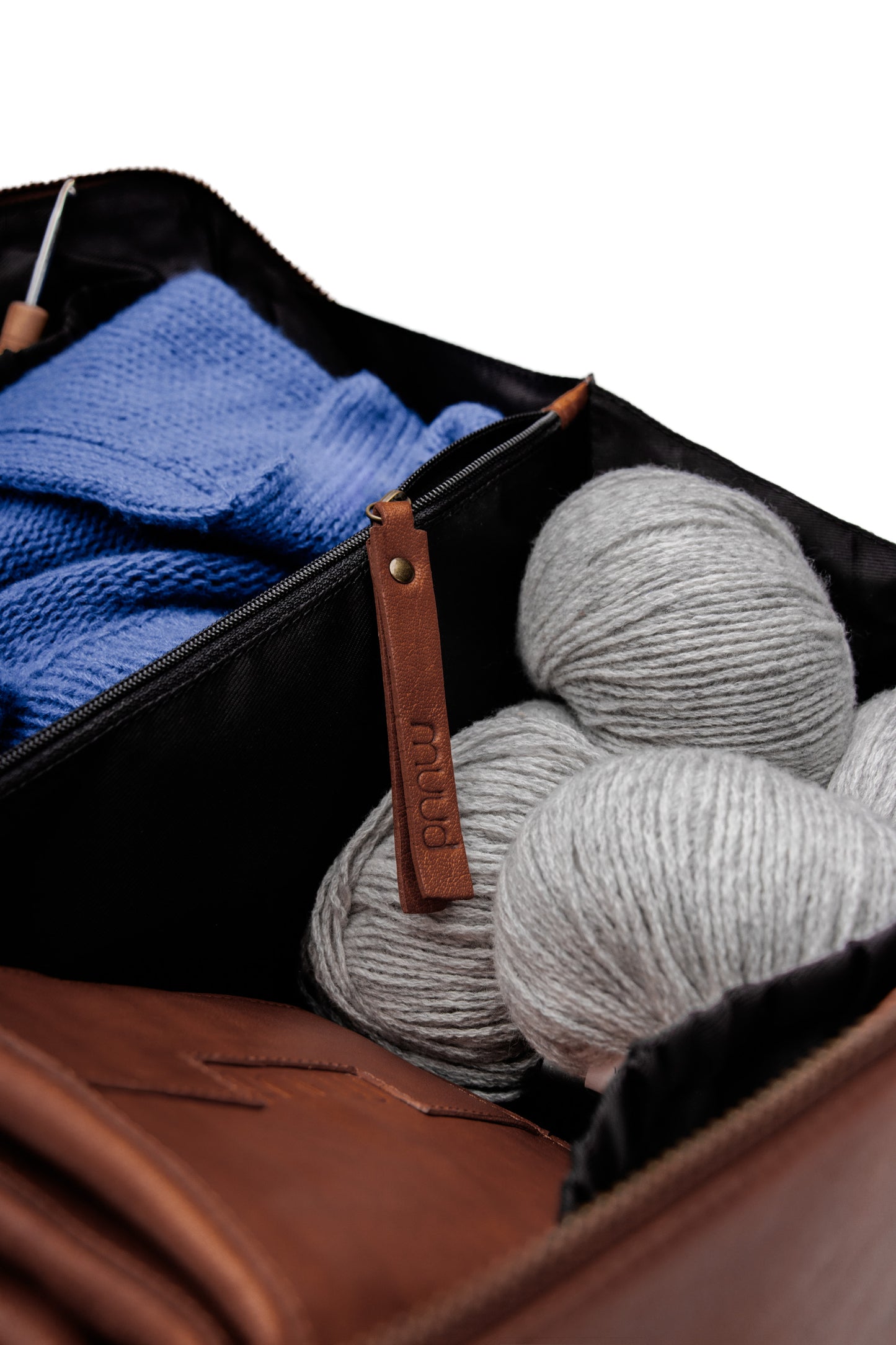 MUUD Cleo Midi – Projekttasche aus Leder | Rich Brown