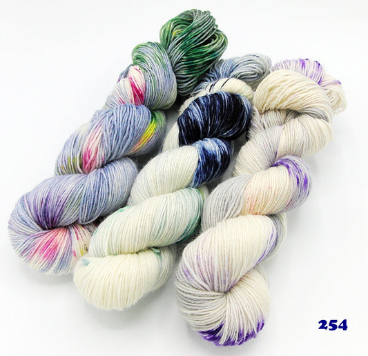 Garn-Set Sockenwolle  3x100g  75  Wolle, 25 Polyamid  #254