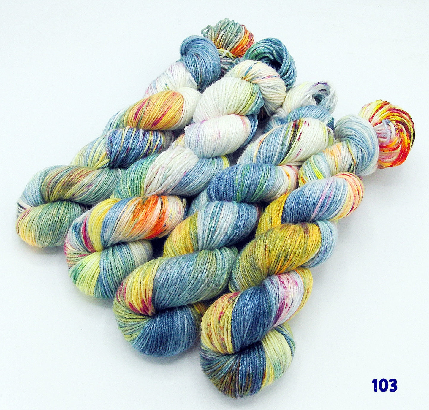 MERINO - BAMBUS Sockenwolle  60 Wolle, 25 Viskose, 15 Polyamid 100 g   Nr. 103