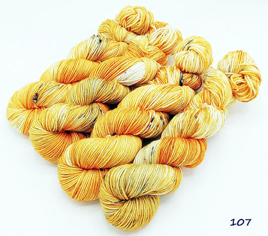 MERINO Sockenwolle  6-fach 75  Wolle, 25 Polyamid 100 g   Nr.107