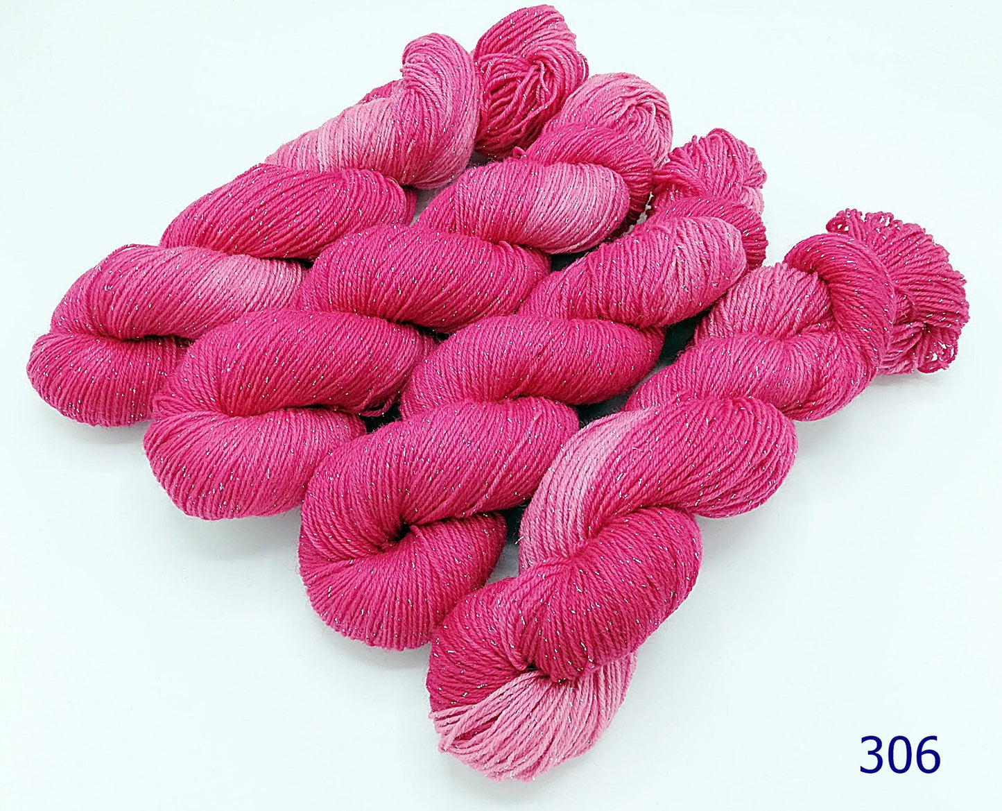 Sockenwolle *Glitzer* handgefärbt  71 Wolle, 24 Polyamid  5 Polyester  100 g   Nr. 306